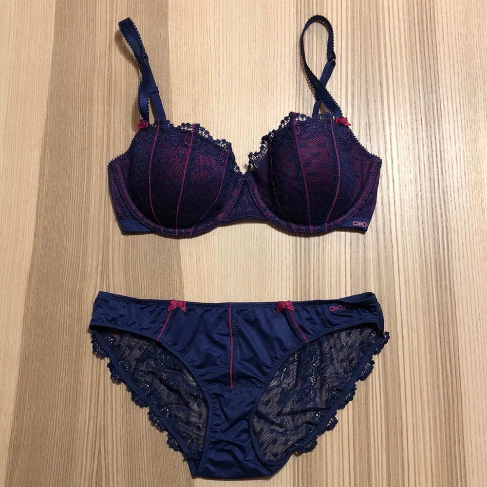DKNY • Purple Lace Bra & Panty Set